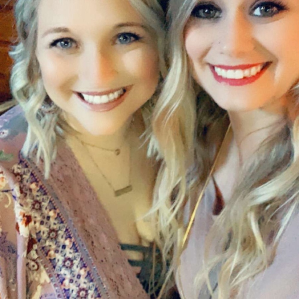 Meet your Posher, Jessicjessica